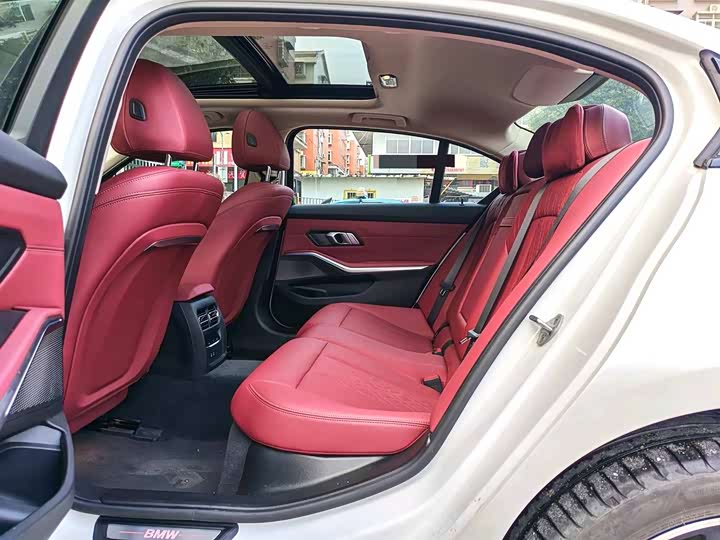 BMW i3 2025 2025款 eDrive 40 L 曜夜套装