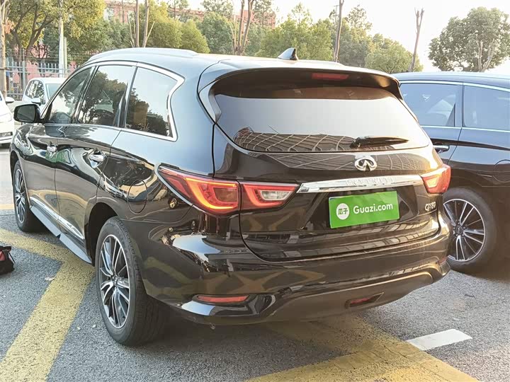 Infiniti QX60 2020 2020款 2.5 S/C Hybrid 两驱卓越版