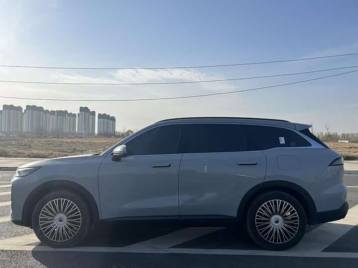 Chery Fulwin T9 2025 2025款 120 长续航版旗舰型 5座 磷酸铁锂