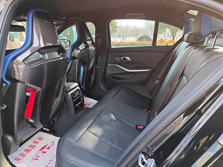 BMW M3 2024 2024款 M3四门轿车 雷霆版