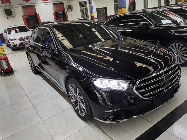 Mercedes-Benz E-Class 2025 2025款 E 300 L 时尚型