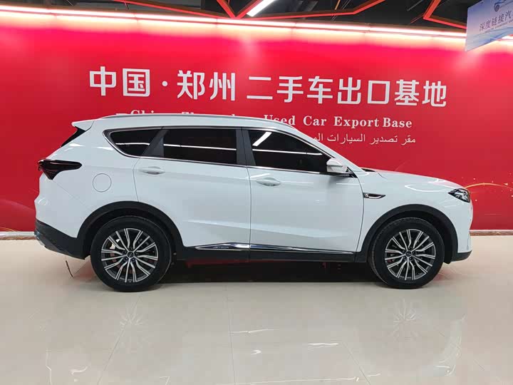 Jetour X70 Plus 2025 2025款 冠军版 1.5T DCT冠军MAX+ 7座