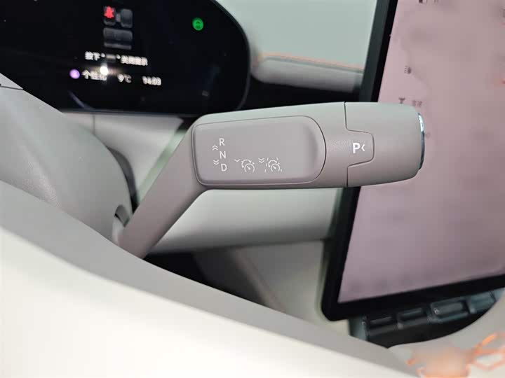 Zeekr 007 GT 2025 2025款 后驱智驾版 75kWh