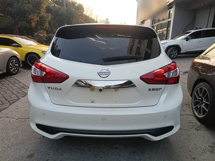 Nissan Tiida 2024 2024款 1.6L CVT酷动版