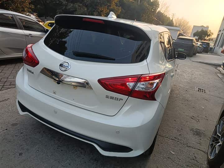 Nissan Tiida 2024 2024款 1.6L CVT酷动版