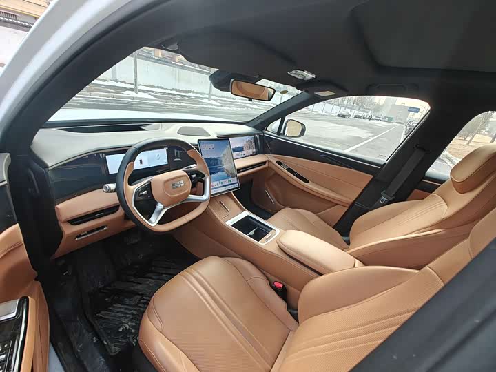 Geely Galaxy L7 2025 2025款 EM-i 115km 探索+版