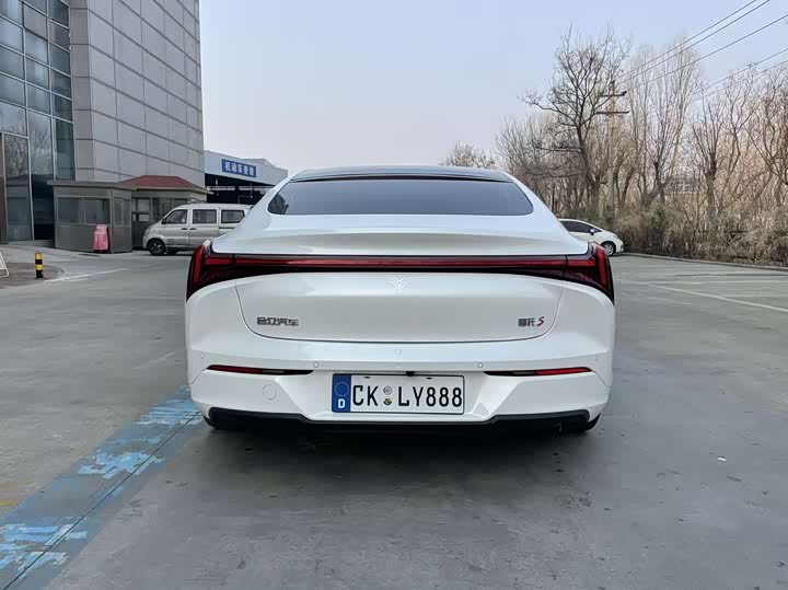 Hozon S 2023 2023款 纯电 520km 后驱Lite版