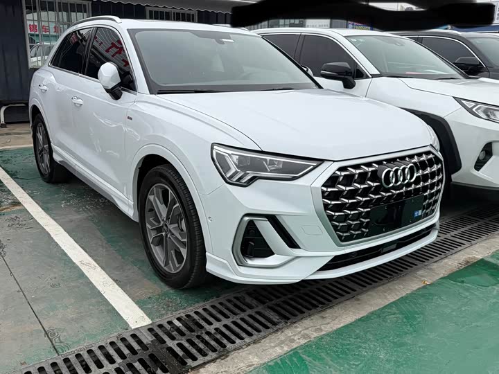 Audi Q3 2024 2024款 40 TFSI 时尚动感型