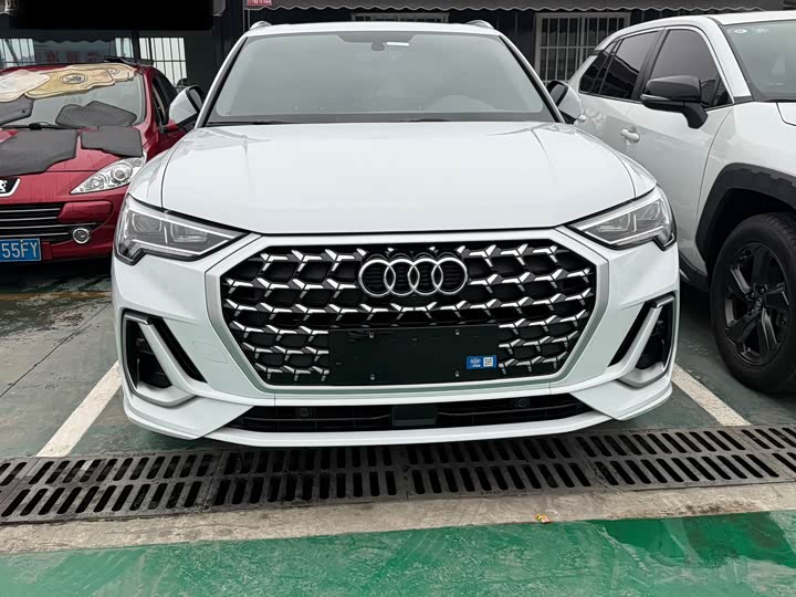 Audi Q3 2024 2024款 40 TFSI 时尚动感型
