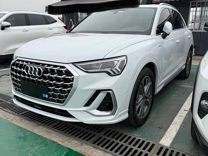 Audi Q3 2024 2024款 40 TFSI 时尚动感型