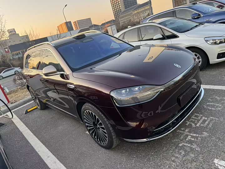 Aito M9 2025 2025款 增程 Ultra版 52kWh 6座版