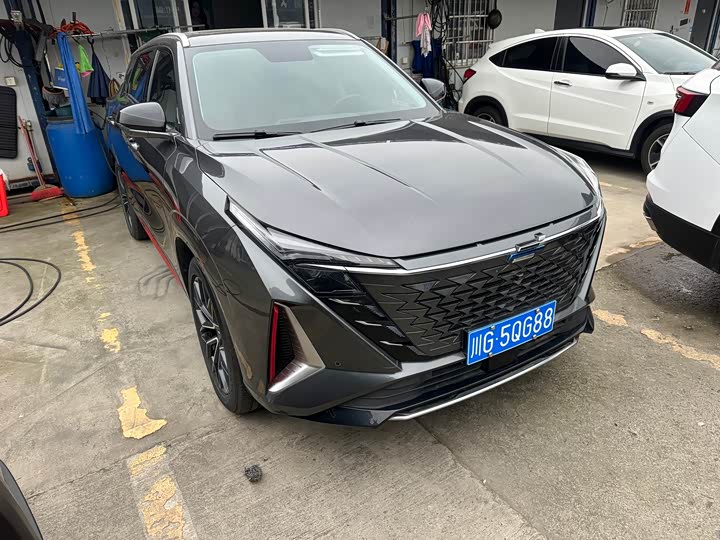 Changan Oshan Z6 2023 2023款 蓝鲸 1.5T DCT智领型