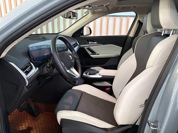 BMW X2 2024 2024款 sDrive25i M运动套装