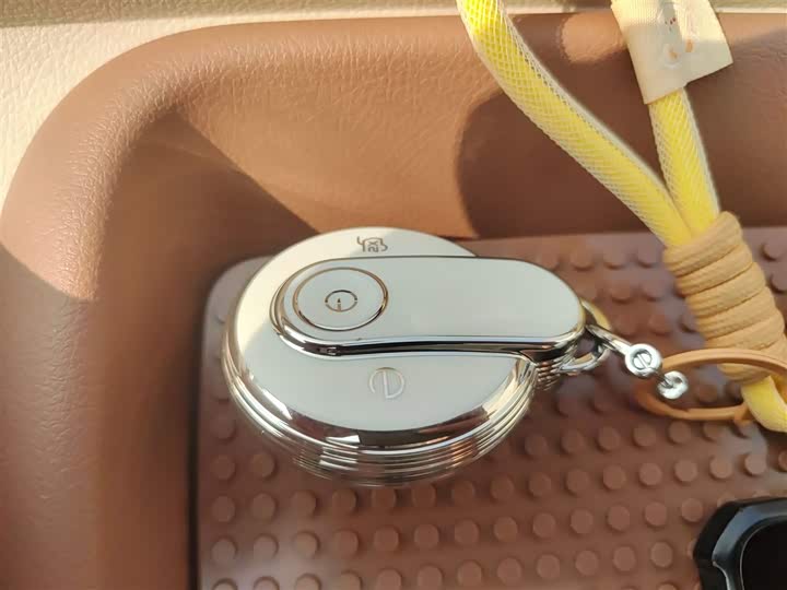 Bestune Pony 2026 2026款 222km 炫彩马