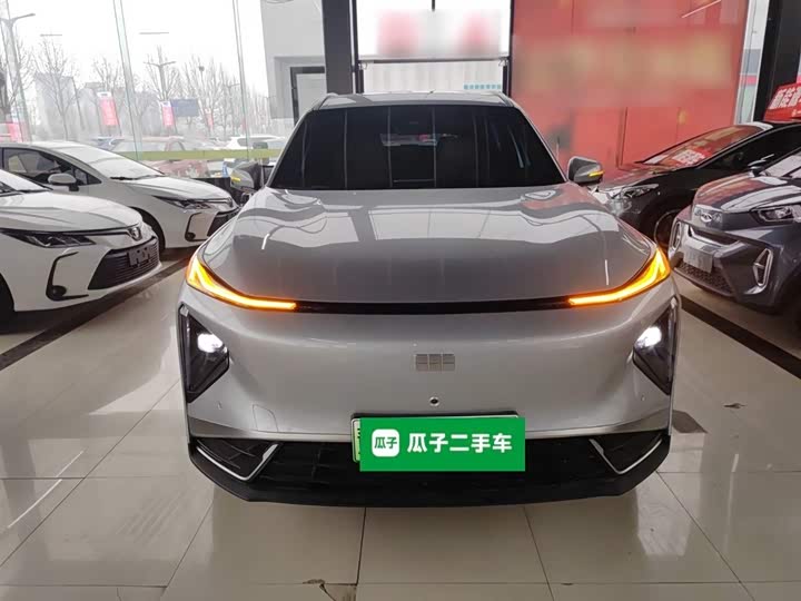 2025 Geely Galaxy L7
