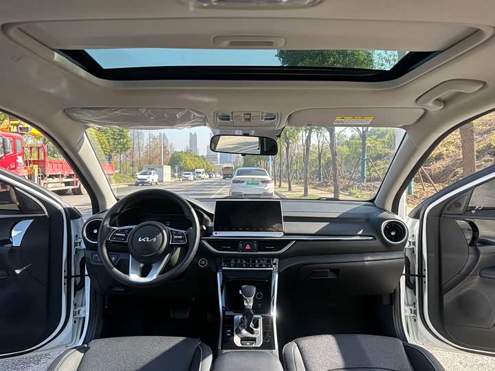 Kia K3 2021 2021款 1.5L CVT时尚版