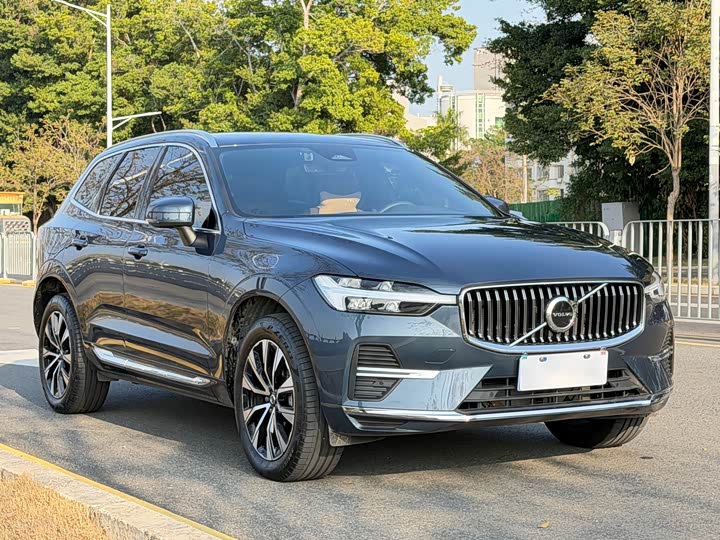 Volvo XC60 2025 2025款 B5 四驱智远豪华版