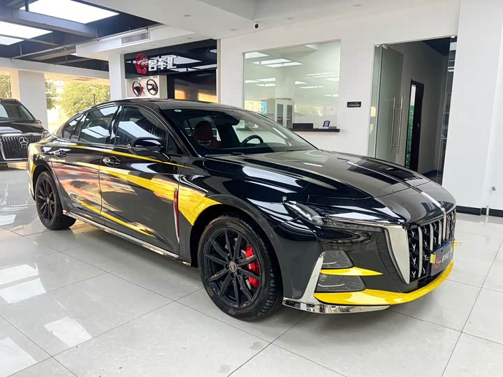 2025 Hongqi H6