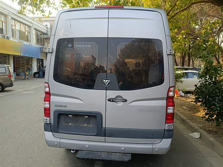 Foton Tuyano 2022 2022款 2.0T手动吉象多功能长轴中顶后单胎7/9座4F20TC3
