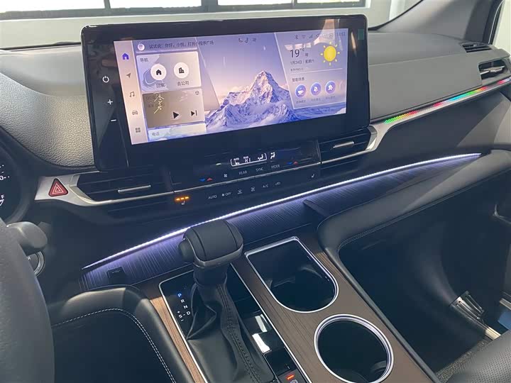 Toyota Sienna 2026 2026款 2.5L 双擎两驱豪华版