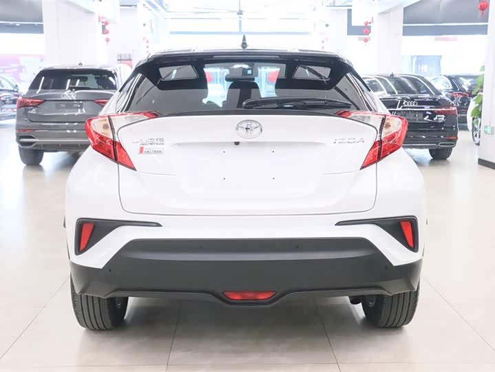 Toyota Izoa 2021 2021款 2.0L 奕享版