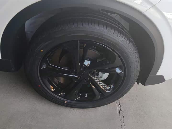 Geely Coolray 2025 2025款 缤越L 1.5TD DCT 超越