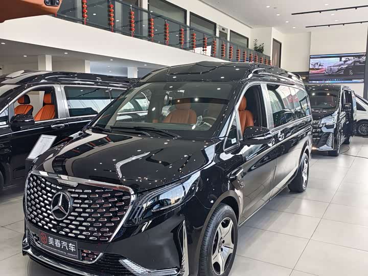 Mercedes-Benz Vito 2024 2024款 2.0T 商务版 7座