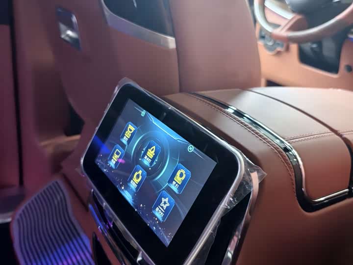 Mercedes-Benz Vito 2024 2024款 2.0T 商务版 7座