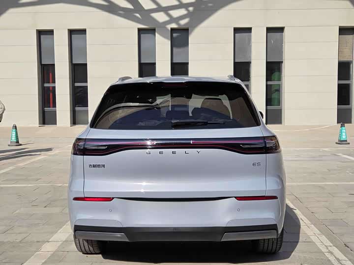 2026 Geely Galaxy E5