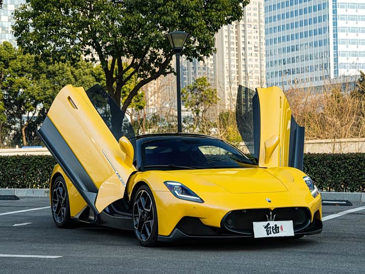 Maserati MC20 2020 2020款 3.0T 标准版