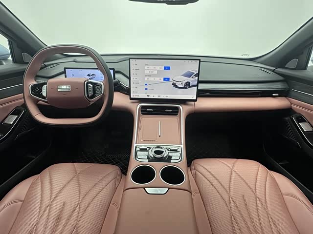 2025 Geely Galaxy L6