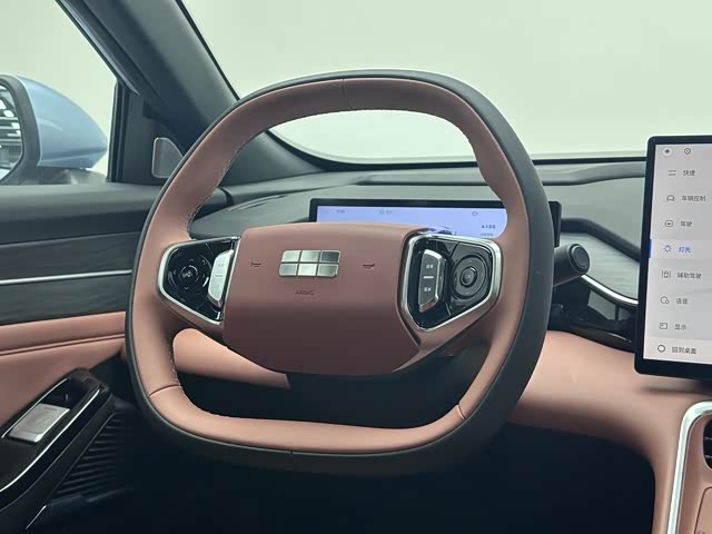 Geely Galaxy L6 2025 2025款 EM-i 140km 星舰版