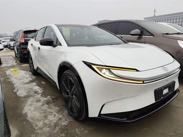 Toyota bZ5 2025 2025款 550 PRO