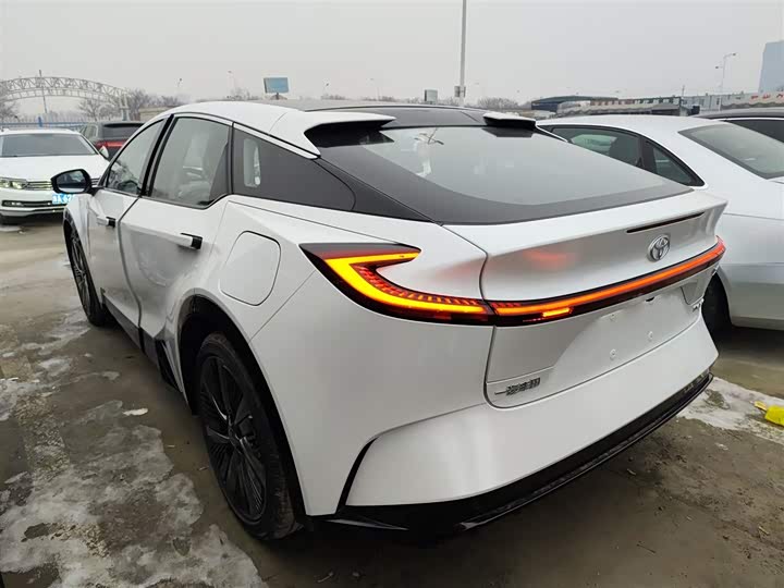 Toyota bZ5 2025 2025款 550 PRO