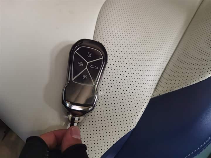 XPeng G3 2022 2022款 G3i 520N+