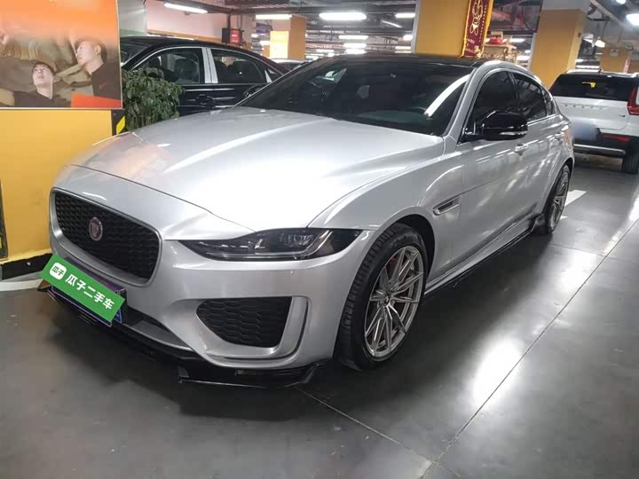 Jaguar XE L 2024 2024款 2.0T 250PS R-DYNAMIC S进取运动版
