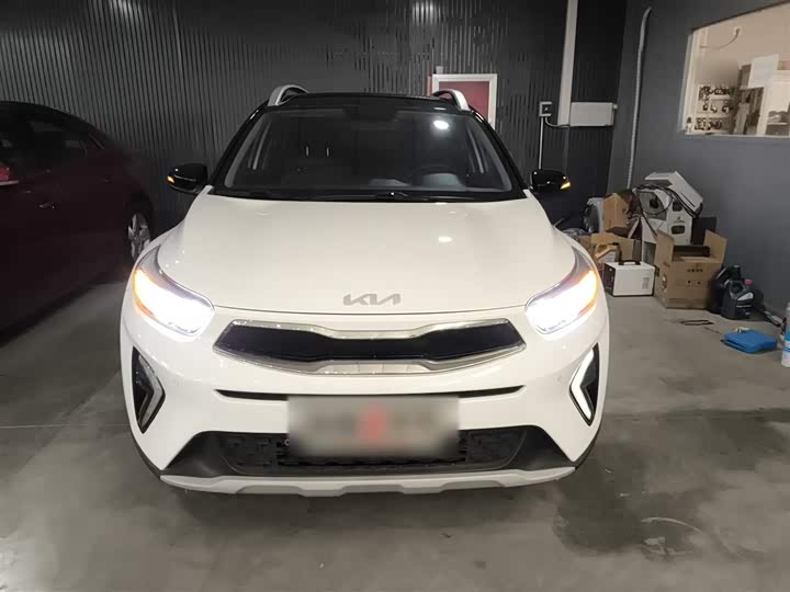 Kia KX1 2021 2021款 1.4L CVT天窗款