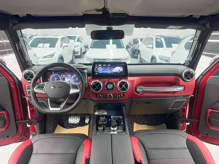 BAIC Beijing BJ40 2024 2024款 2.0T 城市猎人荣耀版