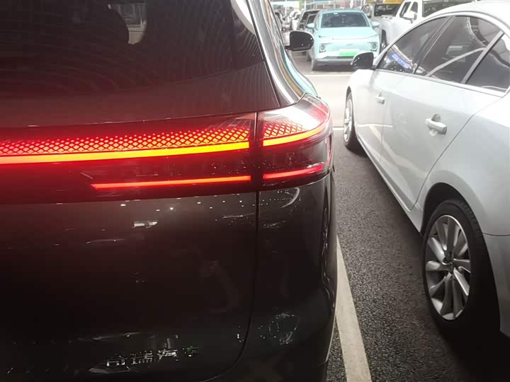 Chery Fulwin T8 2025 2025款 1.5T 130km 尊享版 5座