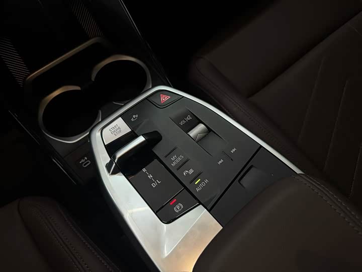 BMW X1 2024 2024款 sDrive25Li X设计套装