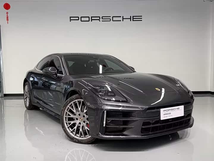 2026 Porsche Panamera