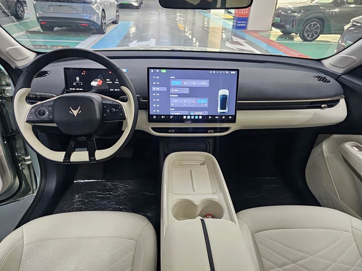 BAIC Arcfox T1 2025 2025款 425 MAX