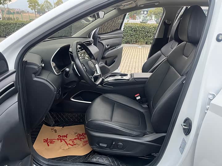 Hyundai Tucson L 2023 2023款 途胜L 1.5T 自动两驱DLX豪华版