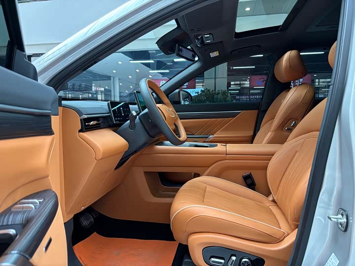 Dongfeng Yipai eπ 008 2025 2025款 210Max增程版 5座