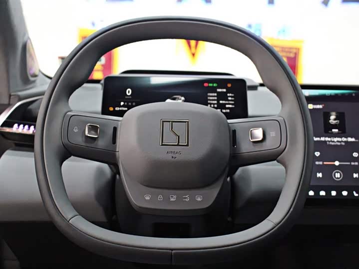 Zeekr X 2025 2025款 五座长续航版