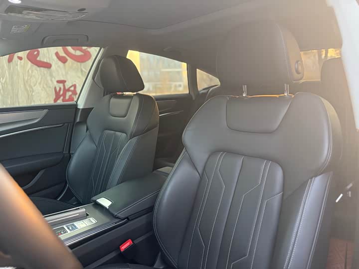 Audi A7 2024 2024款 45 TFSI 臻选型