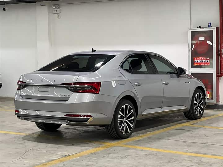 Skoda Superb 2024 2024款 TSI280 DSG尊享版