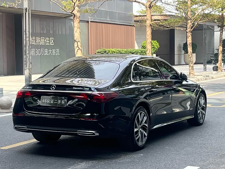 Mercedes-Benz E-Class 2025 2025款 E 300 L 时尚型