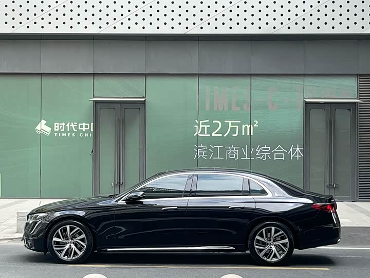 Mercedes-Benz E-Class 2025 2025款 E 300 L 时尚型