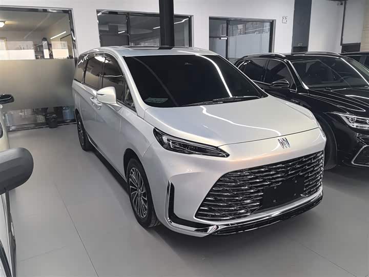 Buick GL8 Hybrid 2025 2025款 陆尚 智享版 7座